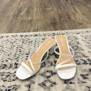 WHITE HEELS